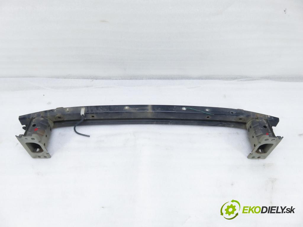 TOYOTA AURIS (_E15_) HB 2007 91,00 1.6 Dual-VVTi 124 - 1ZR-FE 1598,00 výztuha PŘEDNÍ