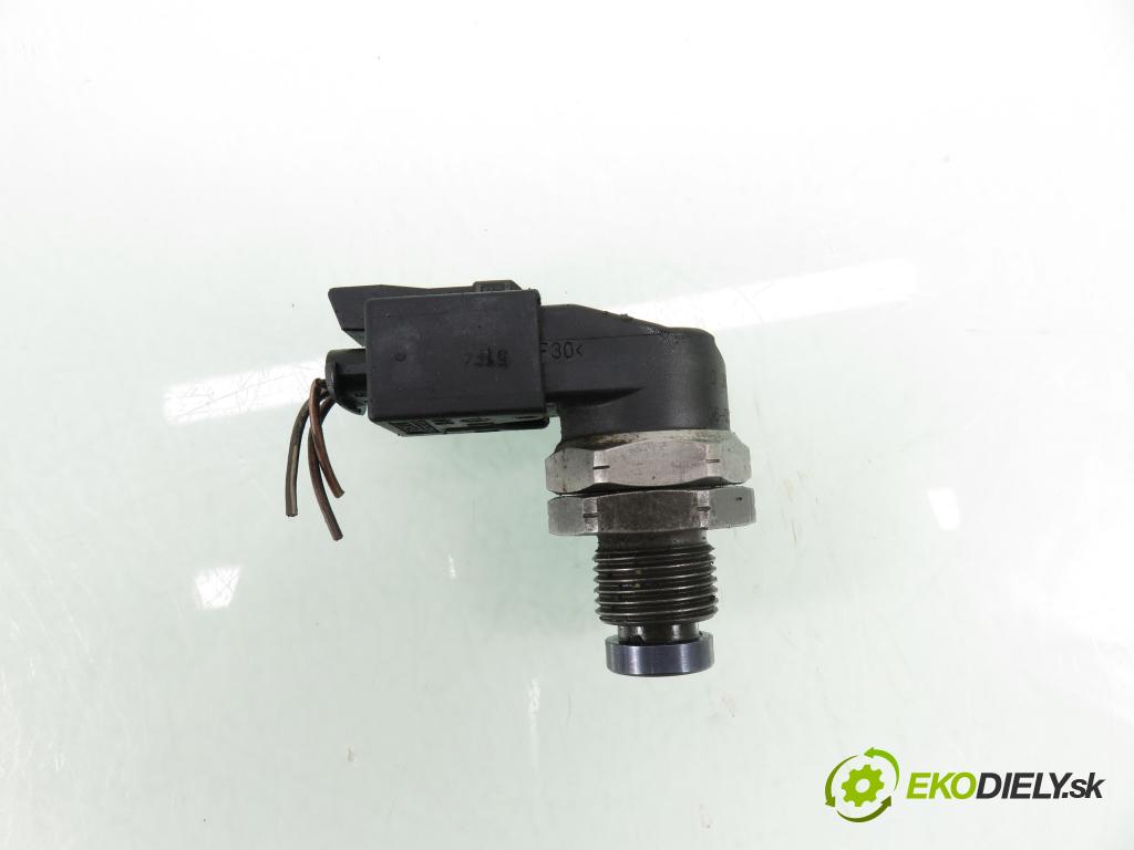 BMW X3 (E83) SUV 2004 110,00 2.0 d 150 - M47 D20 (204D4) 1995,00 snímač TLAK: paliva 0281002497