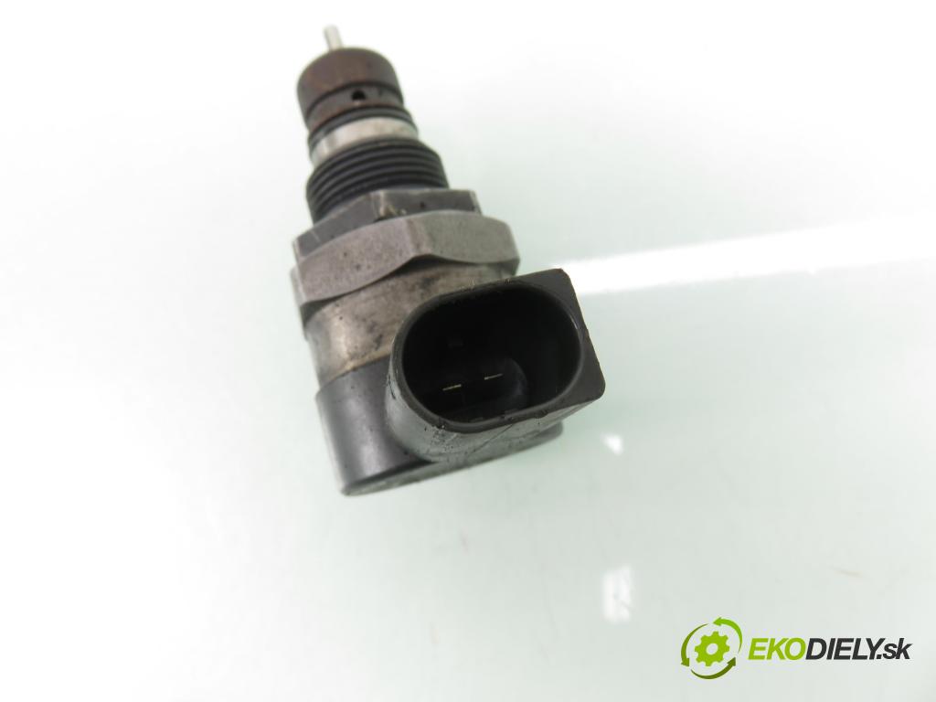 BMW X3 (E83) SUV 2004 110,00 2.0 d 150 - M47 D20 (204D4) 1995,00 snímač TLAK: paliva 0281002481