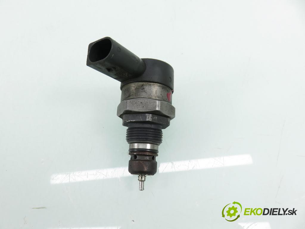 BMW X3 (E83) SUV 2004 110,00 2.0 d 150 - M47 D20 (204D4) 1995,00 snímač TLAK: paliva 0281002481