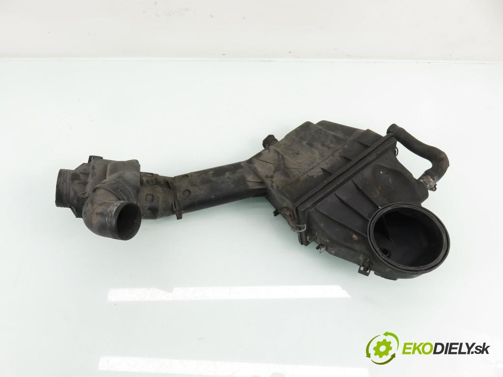 VW GOLF II (19E, 1G1) HB 1986 51,00 1.6 - PN 1595,00 Obal filtra vzduchu 027129607D (Obal vzduchového filtra)