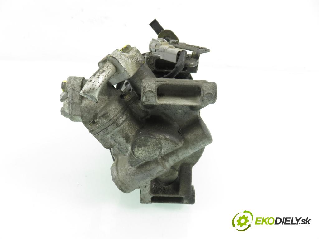 TOYOTA YARIS (_P1_) HB 2004 50,00 1.0 VVT- i 68 - 1SZ-FE 998,00 KOMPRESOR: klimatizace 4472209464 (Kompresor klimatizace)