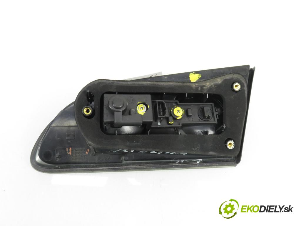 SEAT IBIZA III (6L1) HB 2004 47,00 1.9 SDI - ASY 1896,00 Svetlo ľavé zadné kufor 6L6945093F ; 6L6945107