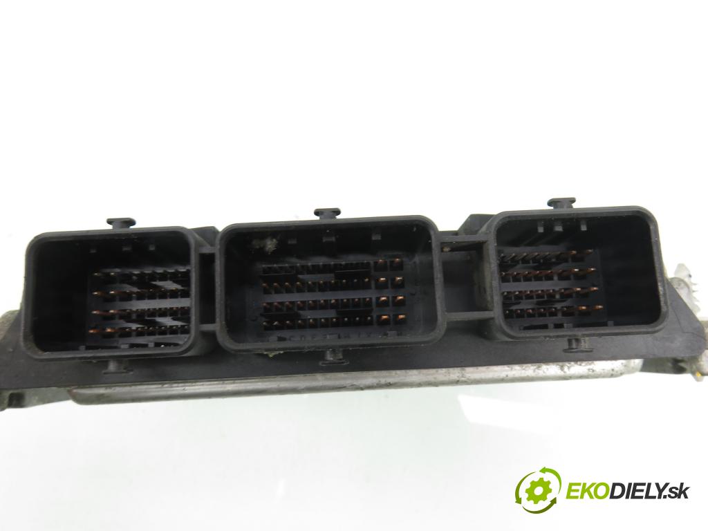 FORD FOCUS II (DA_, HCP) HB 2005 80,00 1.6 TDCi - G8DD 1560,00 Riadiaca jednotka Motor 4M5112A650ND ; 0281011263