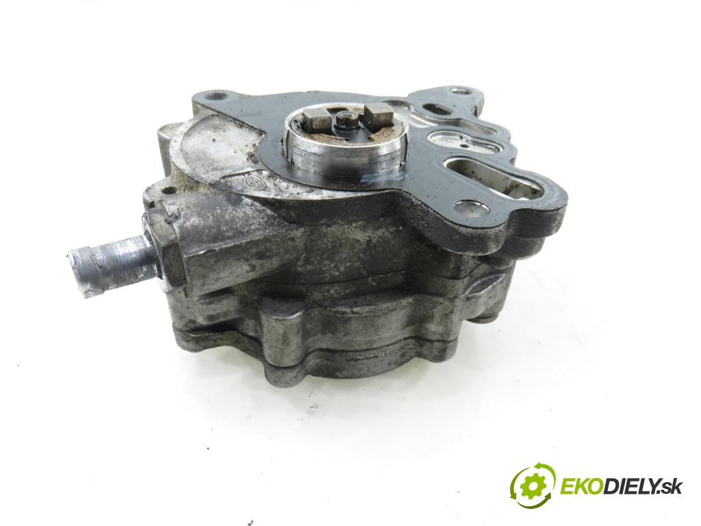 VW TOURAN (1T1, 1T2) MINIVAN 2005 103,00 2.0 TDI 16V 140 - BKD 1968,00 Pumpa vákuová 03G145209