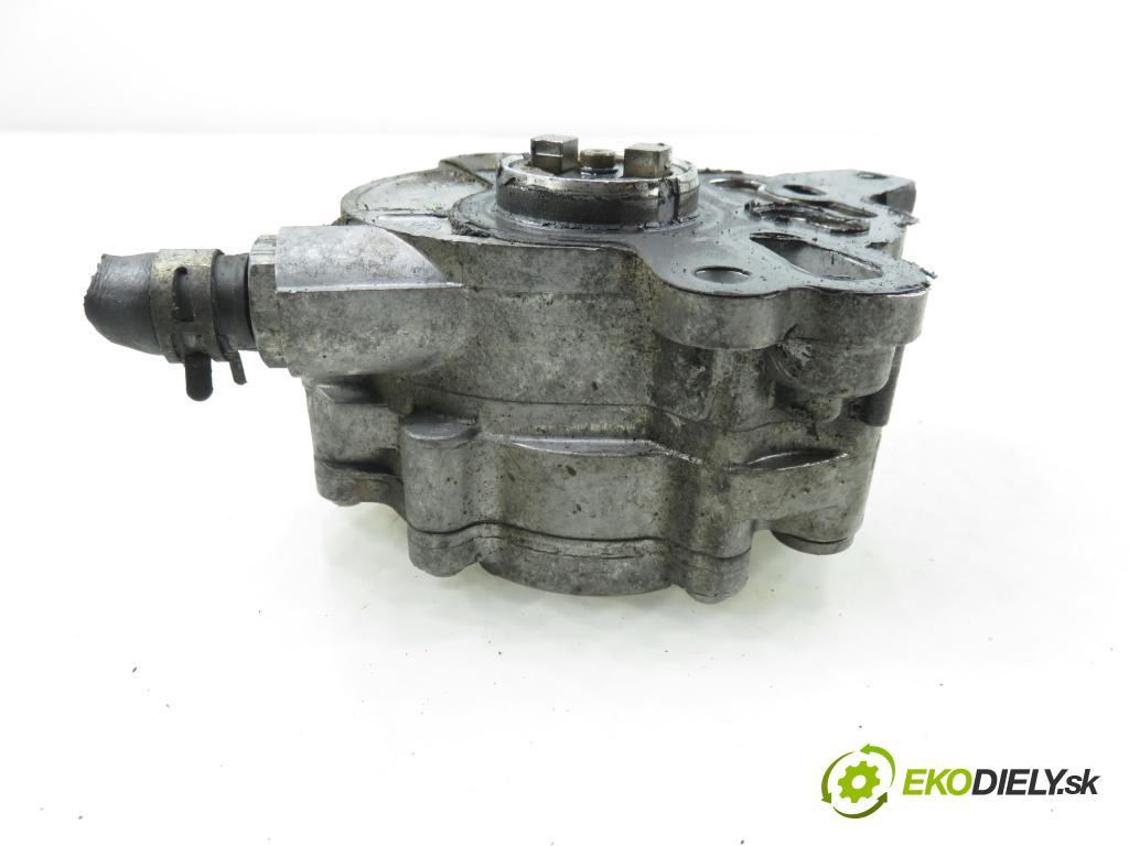 MITSUBISHI OUTLANDER II (CW_W) SUV 2009 103,00 2.0 DI-D 140 - BSY (Volkswagen Group) 1968,00 Pumpa vákuová 03G145209C