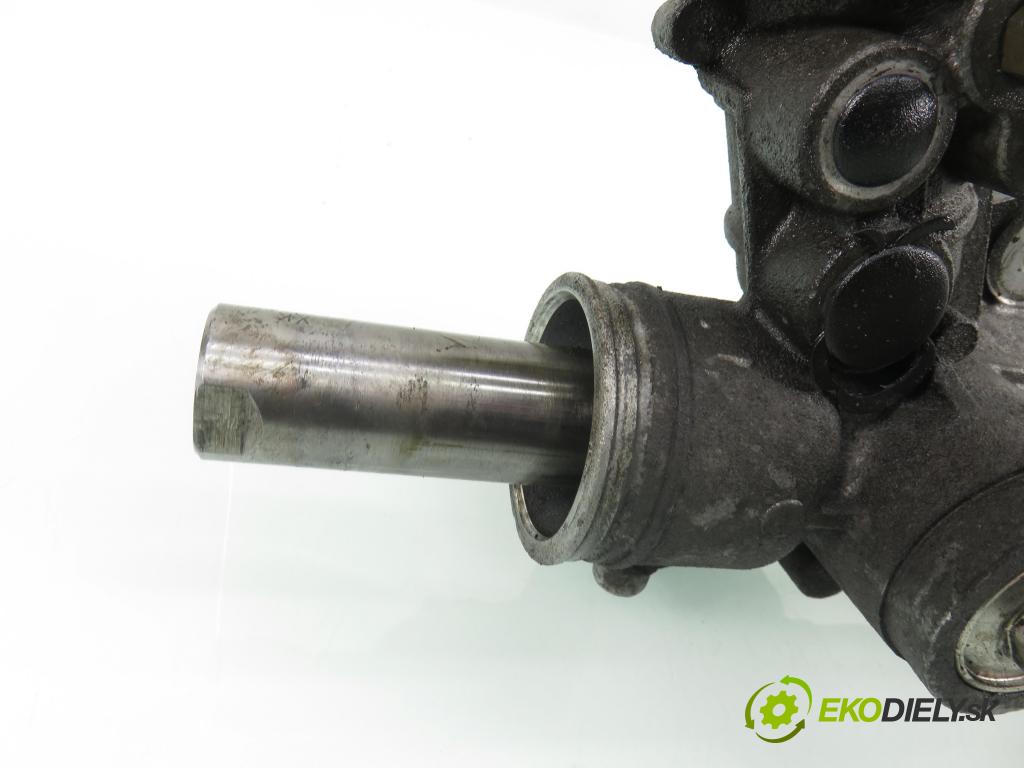 VW PASSAT B5.5 Variant (3B6) KOMBI 2001 74,00 1.9 TDI PD 101 - AVB 1896,00 řízení ZE posilovačem