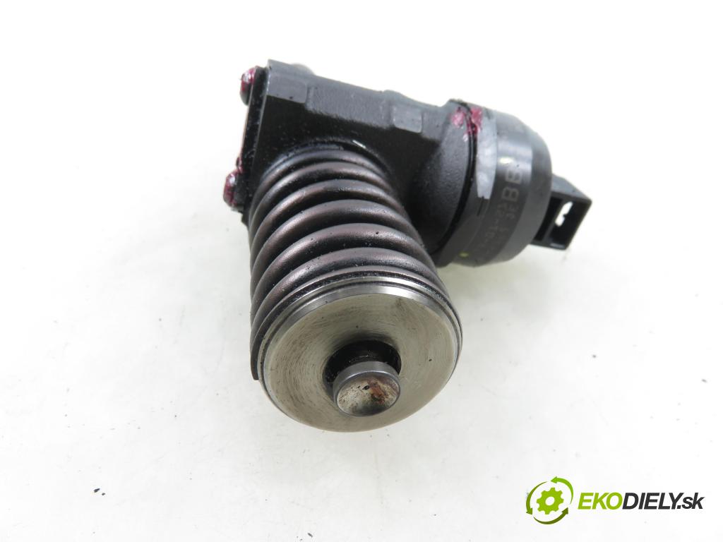 FORD GALAXY (WGR) MINIVAN 2003 66,00 1.9 TDI PD 90 - ANU 1896,00 Vstrekovač 038130073AH ; 0414720036 (Vstrekovač paliva)