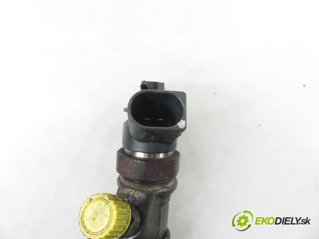 BMW X3 (E83) SUV 2004 110,00 2.0 d 150 - M47 D20 (204D4) 1995,00 vstrekovač 7793836 ; 0445110216 (Vstrekovač paliva)