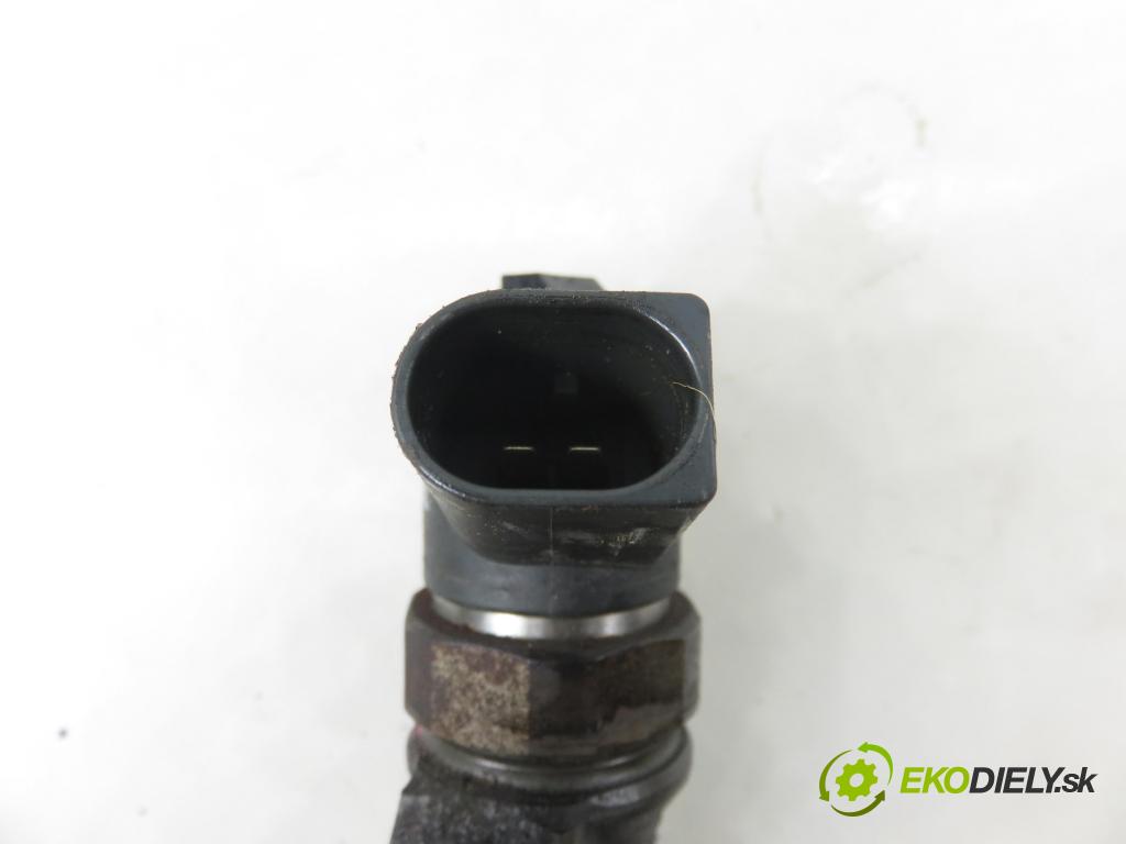 BMW X3 (E83) SUV 2004 110,00 2.0 d 150 - M47 D20 (204D4) 1995,00 vstrekovač 7793836 ; 0445110216 (Vstrekovač paliva)