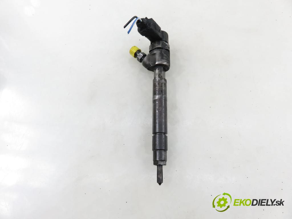 MERCEDES-BENZ VITO / MIXTO Skrzynia (W639) FURGON 2004 110,00 115 CDI 150 - OM 646.982 2148,00 vstrekovač 6460700287 (Vstrekovač paliva)