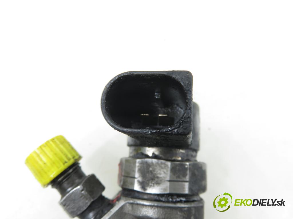 MERCEDES-BENZ VITO / MIXTO Skrzynia (W639) FURGON 2004 110,00 115 CDI 150 - OM 646.982 2148,00 vstrekovač 6460700287 (Vstrekovač paliva)