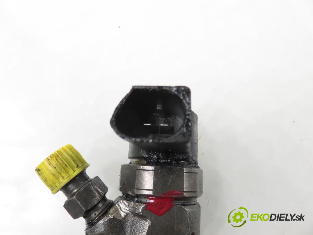 MERCEDES-BENZ VITO Skrzynia (638) FURGON 2000 90,00 112 CDI 2.2 (638.094) - OM 611.980 2151,00 vstřikovač 0445110035 ; 613070187 (Vstřikovač paliva)