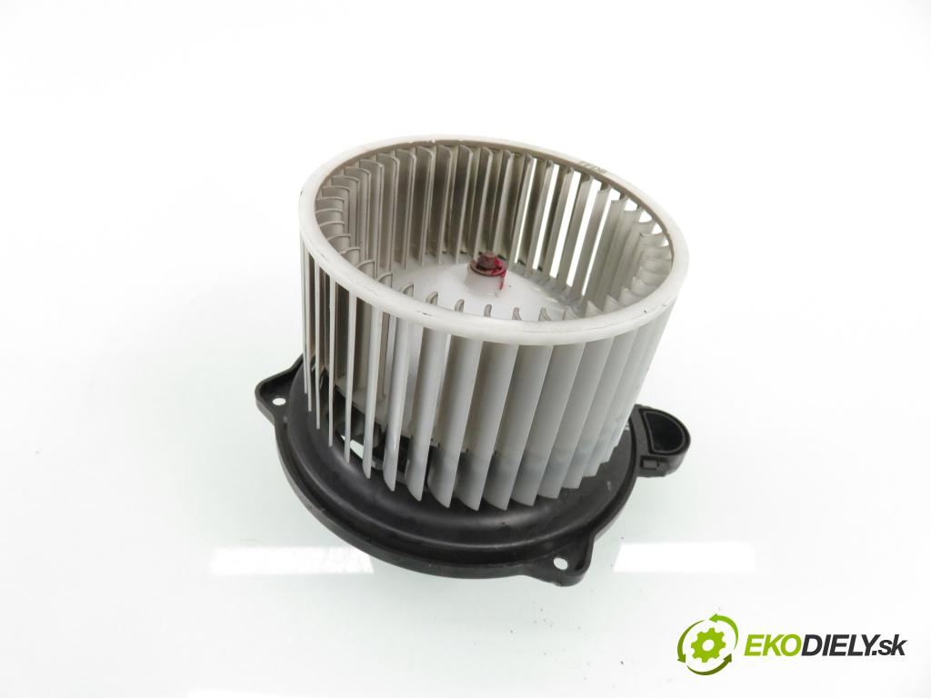 HYUNDAI i30 (FD) HB 2010 80,00 1.4 - G4FA 1396,00 Ventilátor vetráku F00S33F023