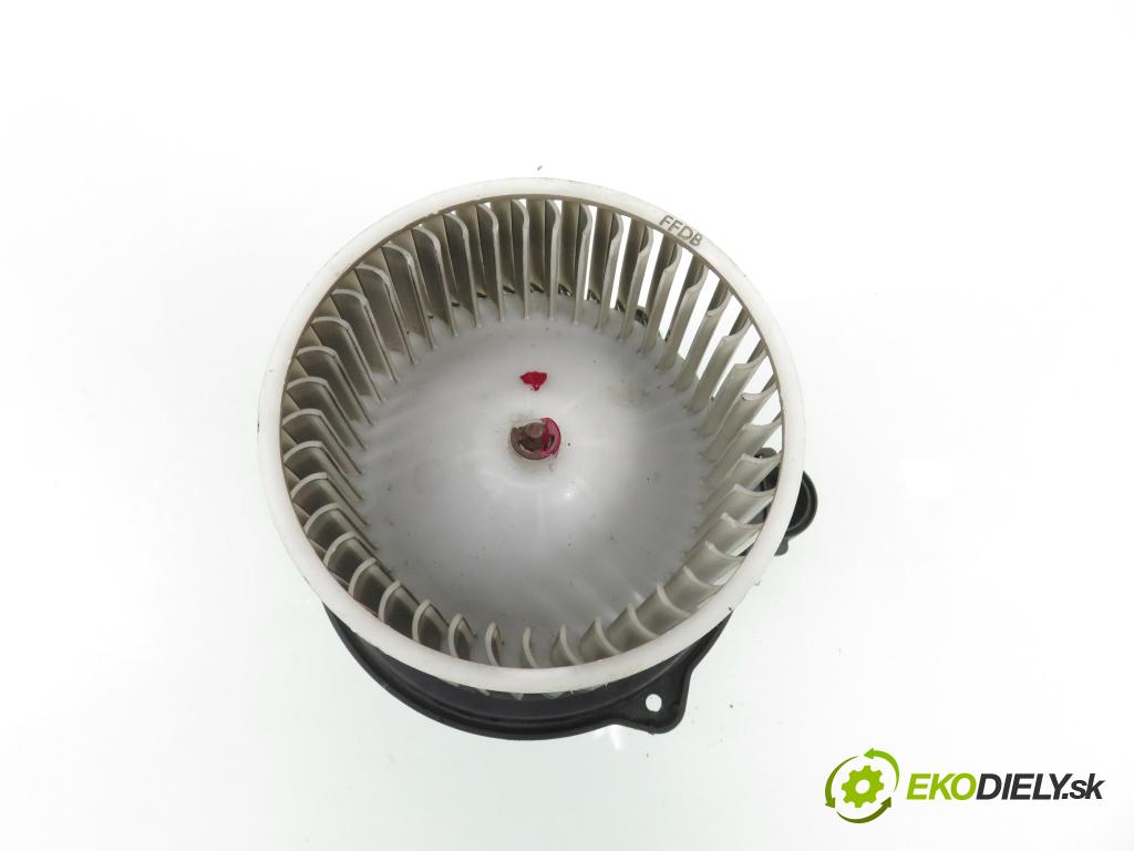 HYUNDAI i30 (FD) HB 2010 80,00 1.4 - G4FA 1396,00 Ventilátor vetráku F00S33F023