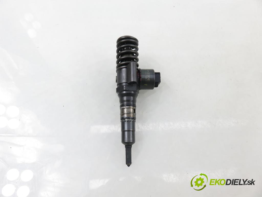 MITSUBISHI OUTLANDER II (CW_W) SUV 2009 103,00 2.0 DI-D 140 - BSY (Volkswagen Group) 1968,00 Vstrekovač 03G130073G ; 0414720404 (Vstrekovač paliva)