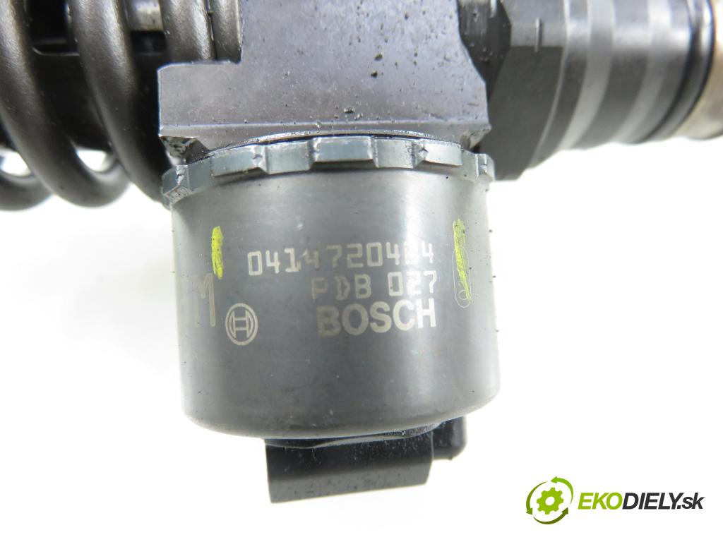 MITSUBISHI OUTLANDER II (CW_W) SUV 2009 103,00 2.0 DI-D 140 - BSY (Volkswagen Group) 1968,00 Vstrekovač 03G130073G ; 0414720404 (Vstrekovač paliva)