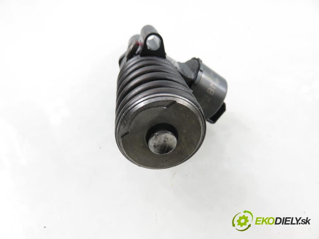 MITSUBISHI OUTLANDER II (CW_W) SUV 2009 103,00 2.0 DI-D 140 - BSY (Volkswagen Group) 1968,00 Vstrekovač 03G130073G ; 0414720404 (Vstrekovač paliva)