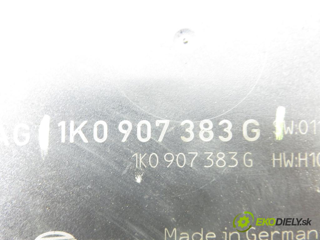 VW TIGUAN (5N_) SUV 2014 130,00 2.0 TDI 4motion - CFGC 1968,00 řídící jednotka tažného oka 1K0907383G ; 5DS01015431