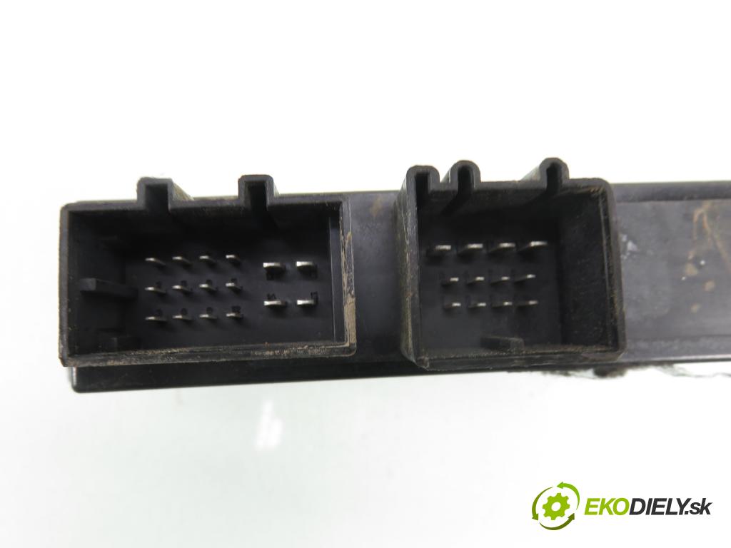 VW TIGUAN (5N_) SUV 2014 130,00 2.0 TDI 4motion - CFGC 1968,00 řídící jednotka tažného oka 1K0907383G ; 5DS01015431