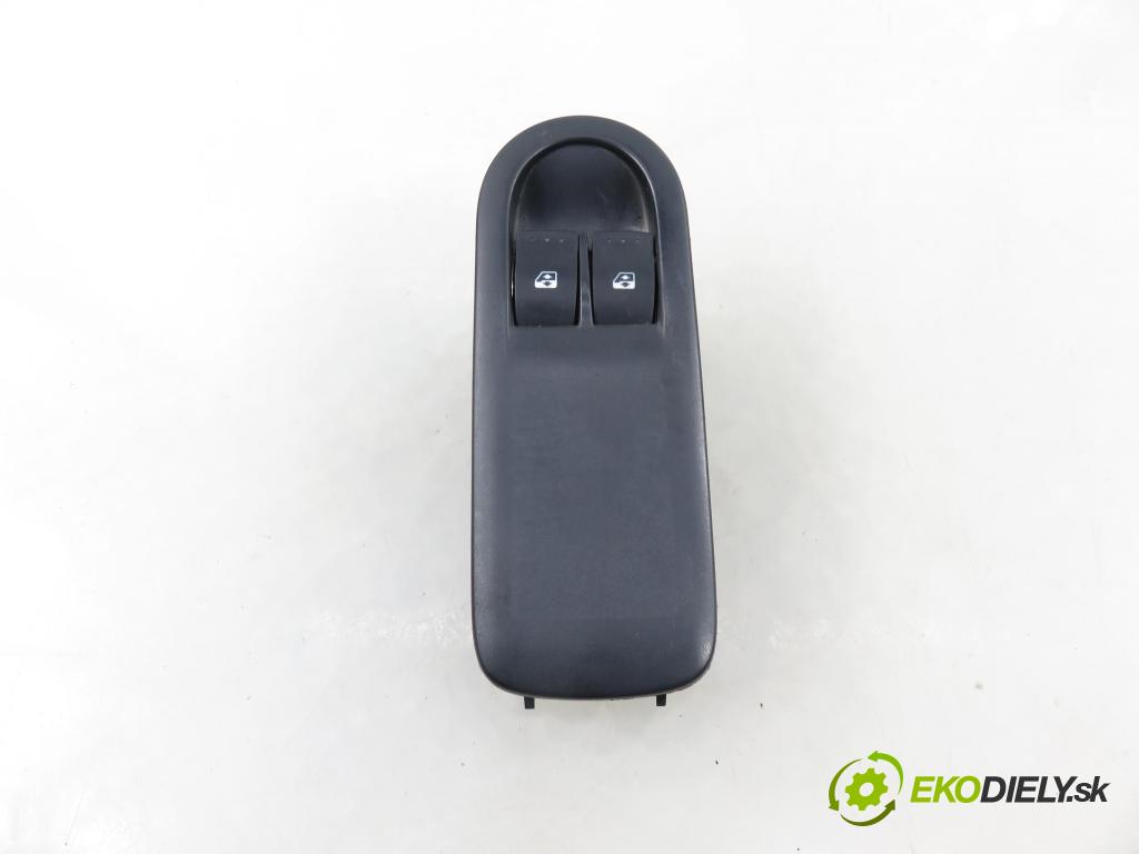 RENAULT SCENIC II (JM0/1_) MINIVAN 2008 78,00 1.5 dCi 106 - K9K 732 1461,00 Panel ovládania okien 156018090