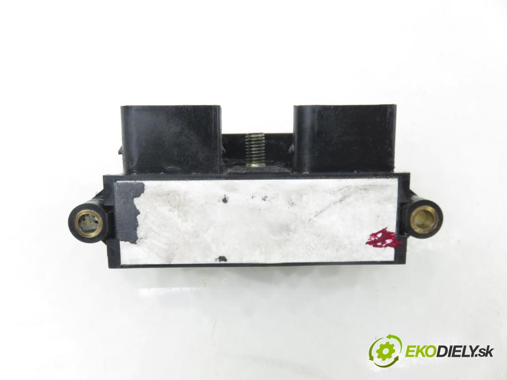 MERCEDES-BENZ KLASA S (W220) SEDAN 2003 191,00 S 400 CDI V8 260 - OM 628.960 3996,00 RELÉ: JÚN: 2205450332 ; 899078000