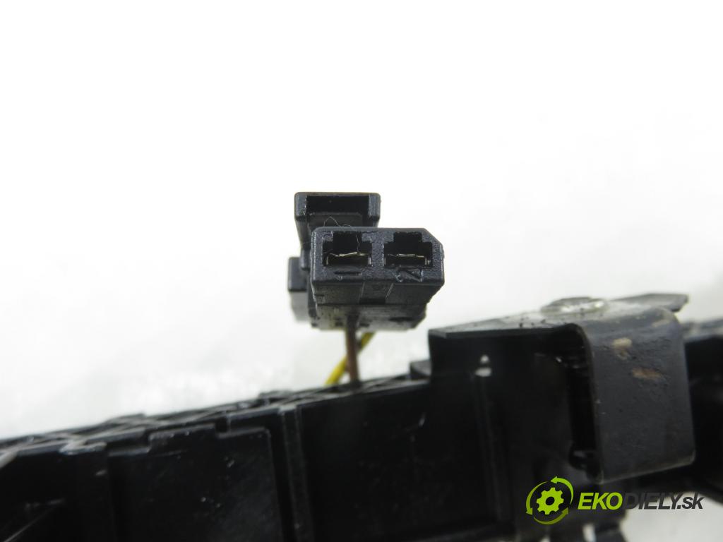 VW TOURAN (1T1, 1T2) MINIVAN 2005 103,00 2.0 TDI 16V 140 - BKD 1968,00 Lišta JÚN: 03G971600