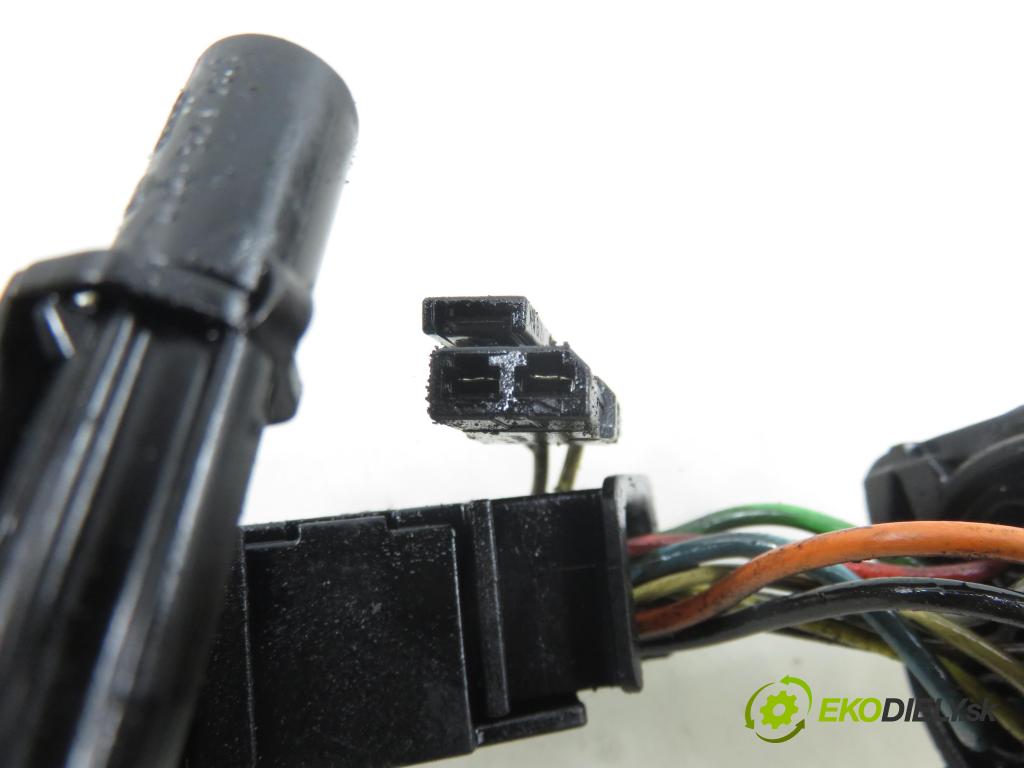 VW TOURAN (1T1, 1T2) MINIVAN 2005 103,00 2.0 TDI 16V 140 - BKD 1968,00 Lišta JÚN: 03G971600