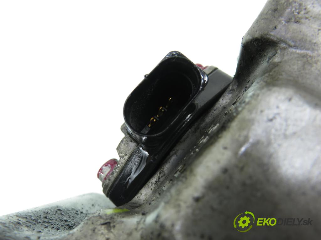 VW PASSAT B6 Variant (3C5) KOMBI 2009 125,00 2.0 TDI - CBBB 1968,00 vana olejová 03G103603AD ; 03G103603AF (Olejová vana)