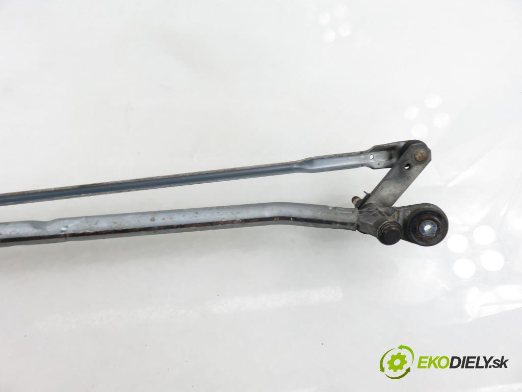 PORSCHE CAYENNE II (92A) SUV 2010 176,00 3.0 Diesel - M 05.9E 2967,00 MECHANISMUS/ motorek stěračů 7P0955023 ; 3397021158 ; 7P0955119