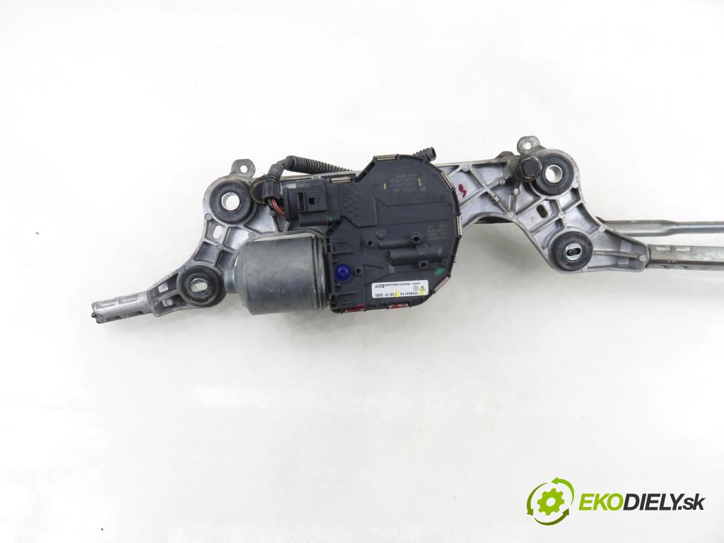 PORSCHE CAYENNE II (92A) SUV 2010 176,00 3.0 Diesel - M 05.9E 2967,00 MECHANISMUS/ motorek stěračů 7P0955023 ; 3397021158 ; 7P0955119