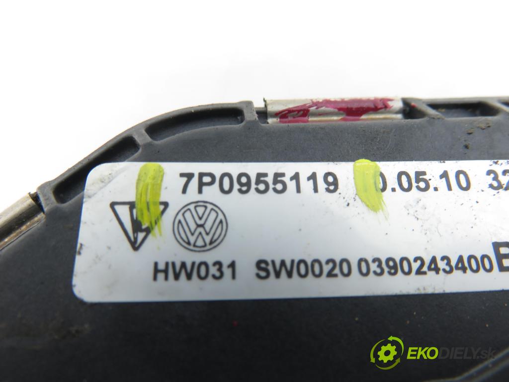 PORSCHE CAYENNE II (92A) SUV 2010 176,00 3.0 Diesel - M 05.9E 2967,00 MECHANISMUS/ motorek stěračů 7P0955023 ; 3397021158 ; 7P0955119