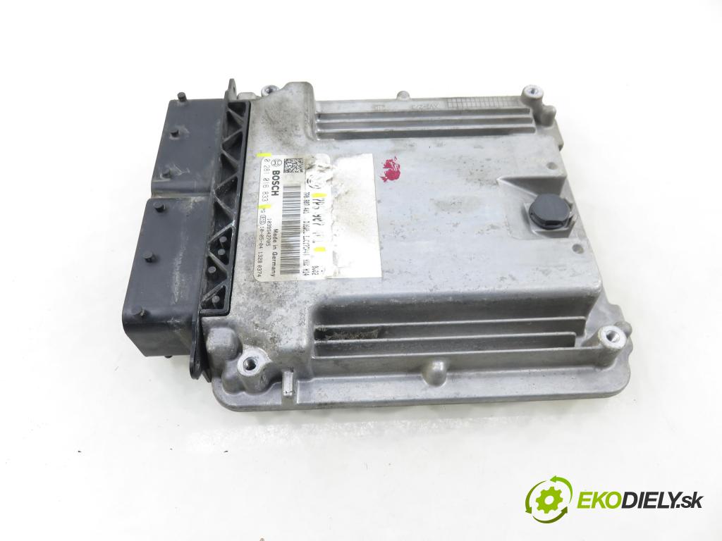 PORSCHE CAYENNE II (92A) SUV 2010 176,00 3.0 Diesel - M 05.9E 2967,00 řídící jednotka motora 0281016833 ; 7P5907401