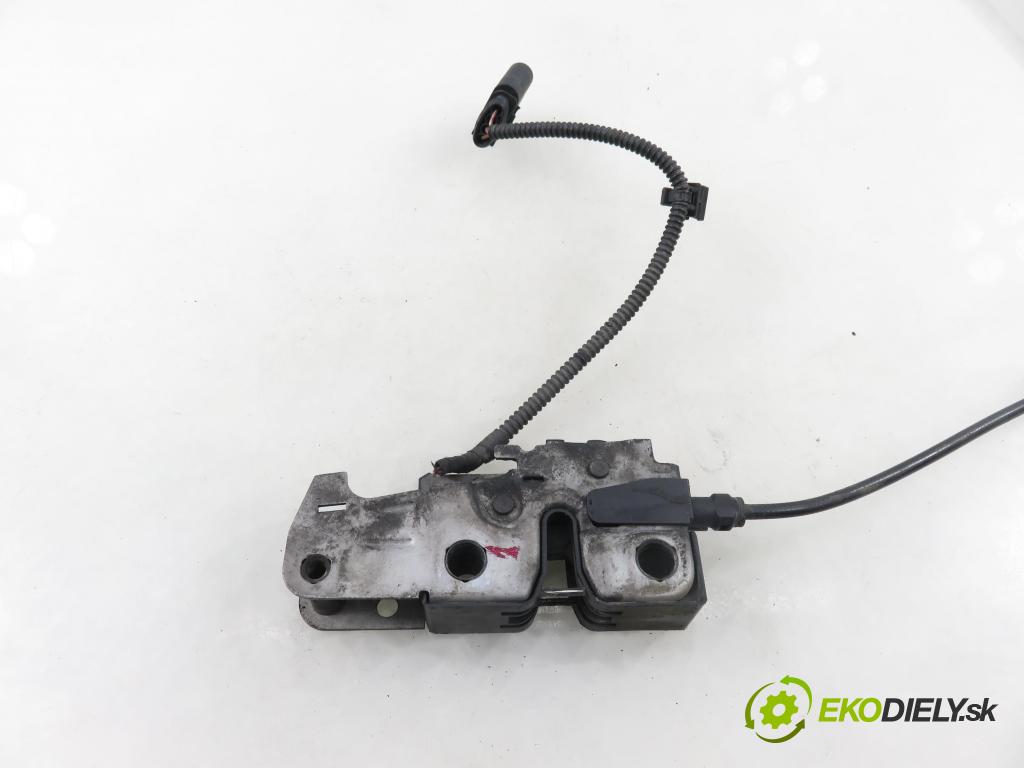 PORSCHE CAYENNE II (92A) SUV 2010 176,00 3.0 Diesel - M 05.9E 2967,00 zámok kapoty