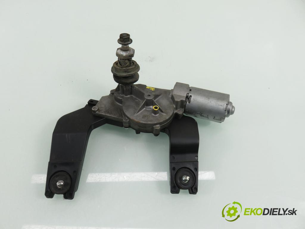 HYUNDAI i30 (FD) HB 2010 80,00 1.4 - G4FA 1396,00 motorek stěrače ZADNÍ: 987002L000 ; F00S2B2182