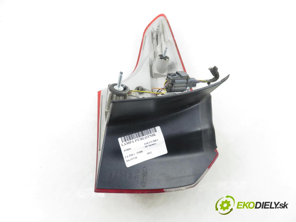 FORD FOCUS III Turnier KOMBI 2012 85,00 1.6 TDCi - T1DB 1560,00 Svetlo pravé zadné BM5113404G