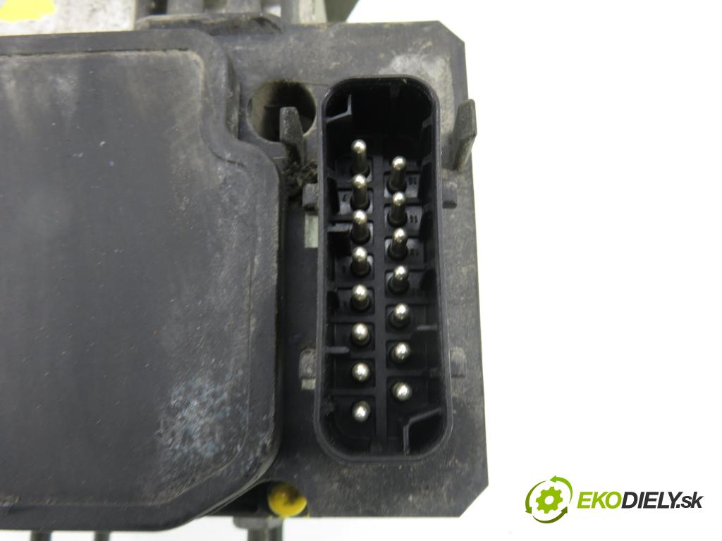 MERCEDES-BENZ KLASA A (W168) HB 1999 60,00 1.4 A 140 82 - M 166.940 1397,00 pumpa ABS 0265202412 ; A0034314512HL (Pumpa ABS)