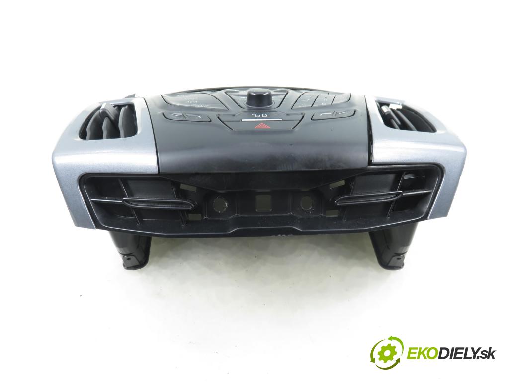 FORD FOCUS III Turnier KOMBI 2012 85,00 1.6 TDCi - T1DB 1560,00 palubná doska AM5T18K811CD