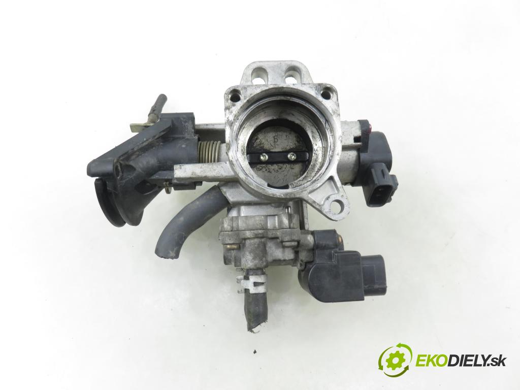 TOYOTA YARIS (_P1_) HB 2004 50,00 1.0 VVT- i 68 - 1SZ-FE 998,00 škrtíci klapka 2221003010 (Škrticí klapka)