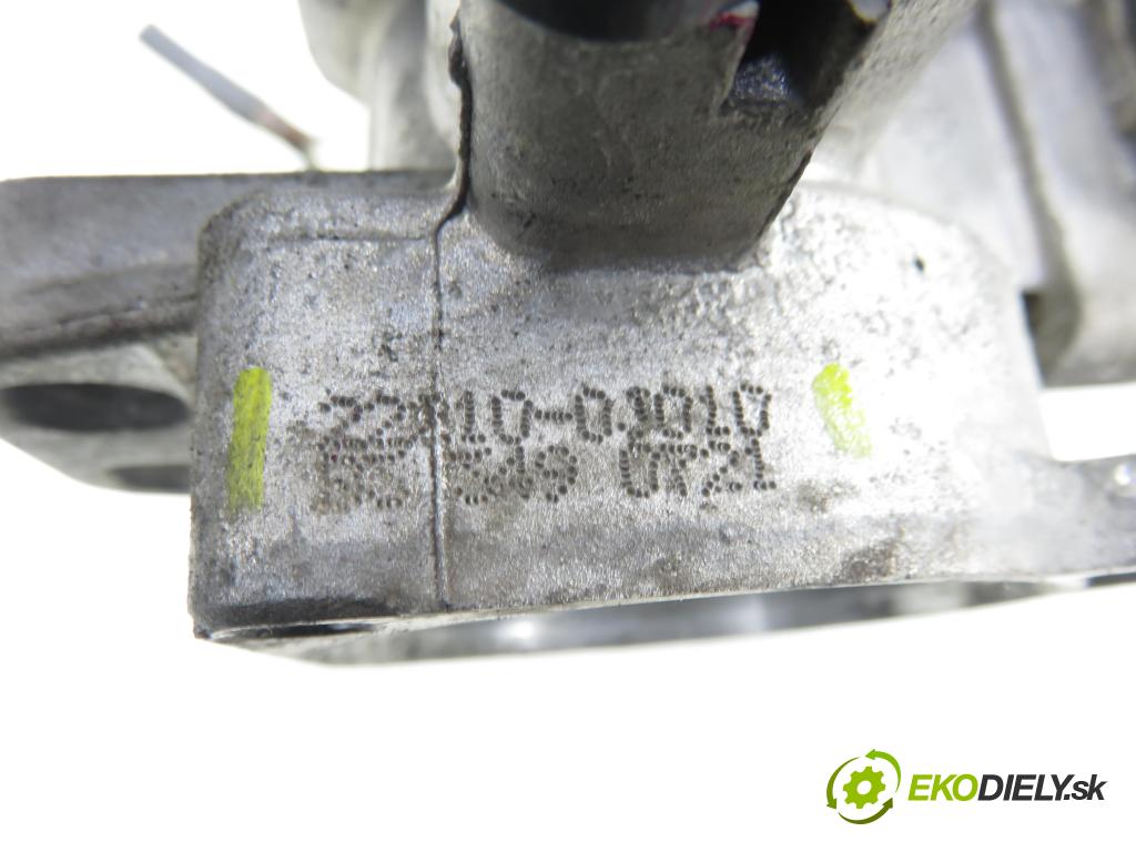 TOYOTA YARIS (_P1_) HB 2004 50,00 1.0 VVT- i 68 - 1SZ-FE 998,00 Škrtiaca klapka 2221003010 (Škrtiaca klapka)