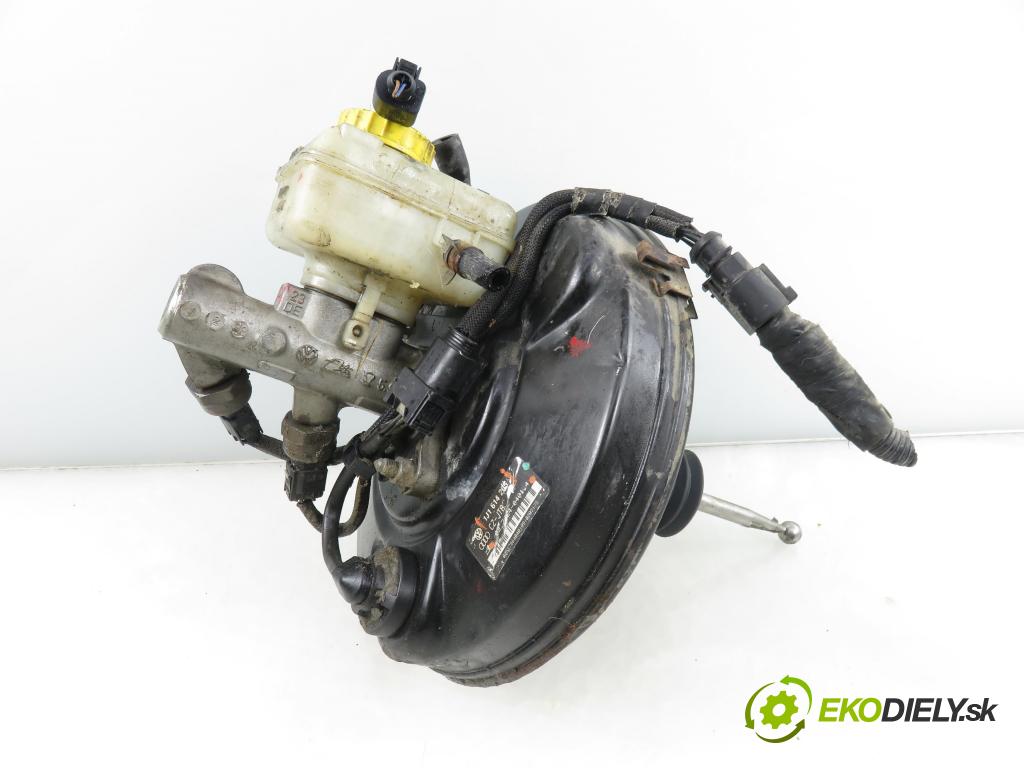 VW GOLF IV Variant (1J5) KOMBI 2000 77,00 1.6 16V - ATN 1598,00 posilovač 1J1614205 ; 03786404014 (Servočerpadlo)