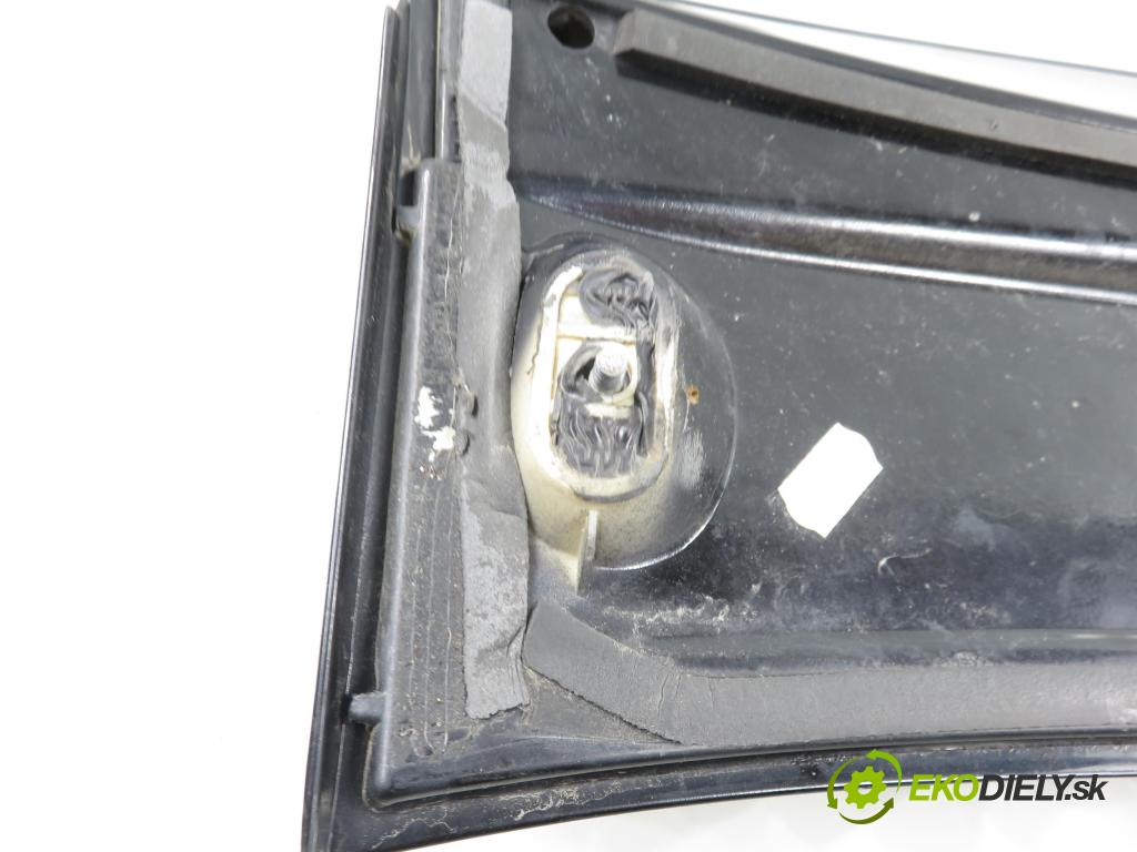 SEAT LEON (1M1) HB 1999 66,00 1.9 TDI 90 - ALH 1896,00 SPOJLER: dverí 1M6827933B