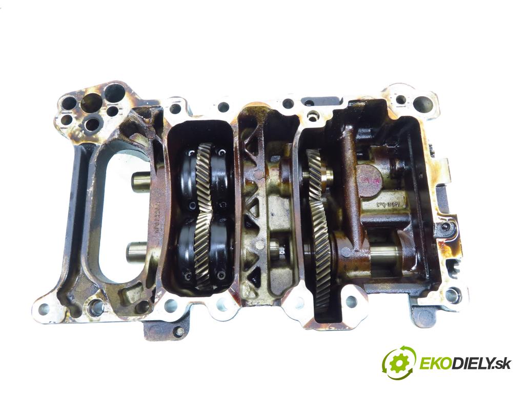 VW PASSAT B6 (3C2) SEDAN 2006 110,00 2.0 FSI - BVY 1984,00 Pumpa oleja 06B103535B (Olejová pumpa)