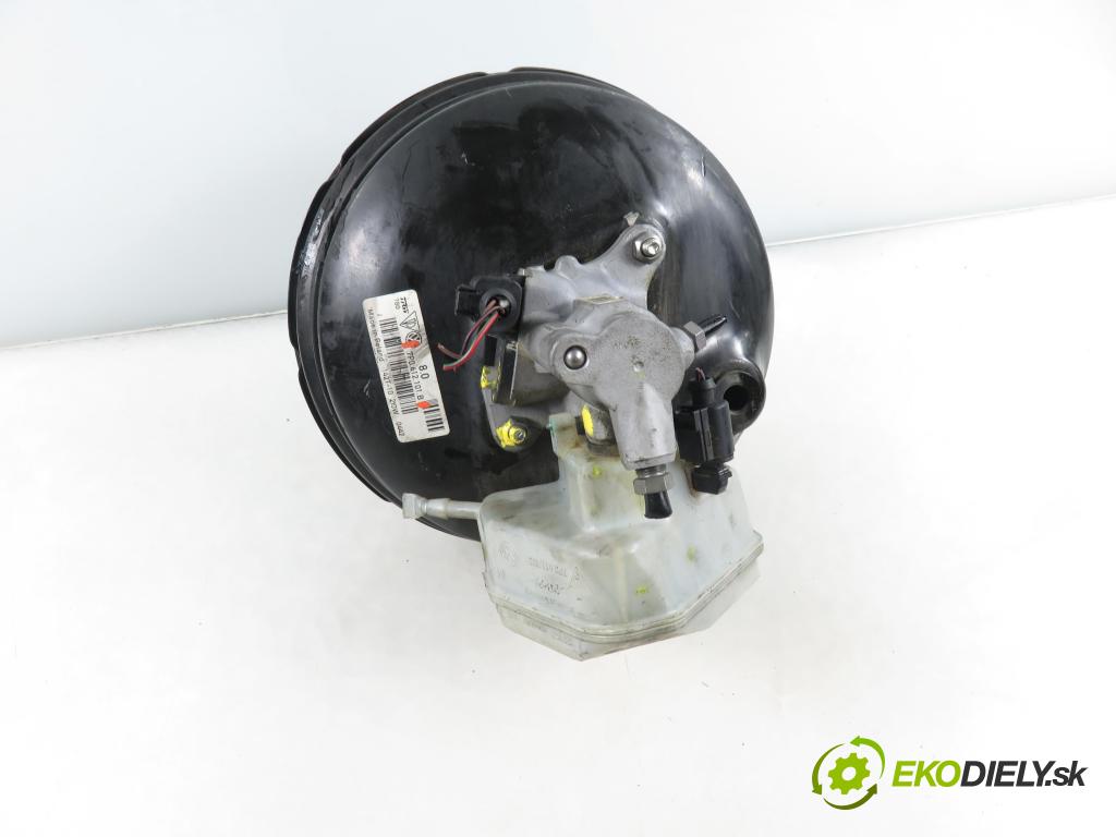 PORSCHE CAYENNE II (92A) SUV 2010 176,00 3.0 Diesel - M 05.9E 2967,00 Posilovač 7P0612101B (Servočerpadlo)