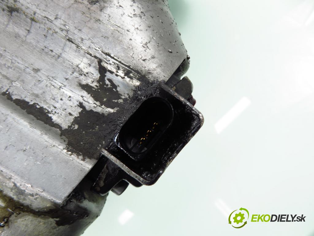 VW PASSAT B5.5 (3B3) SEDAN 2001 96,00 1.9 TDI - AWX 1896,00 Vaňa olejová 06B103603N (Olejová vaňa)