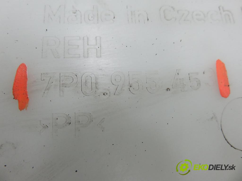 PORSCHE CAYENNE II (92A) SUV 2010 176,00 3.0 Diesel - M 05.9E 2967,00 Nádržka ostrekovačov 7P0955453 (Kľučka dverí ostatné)