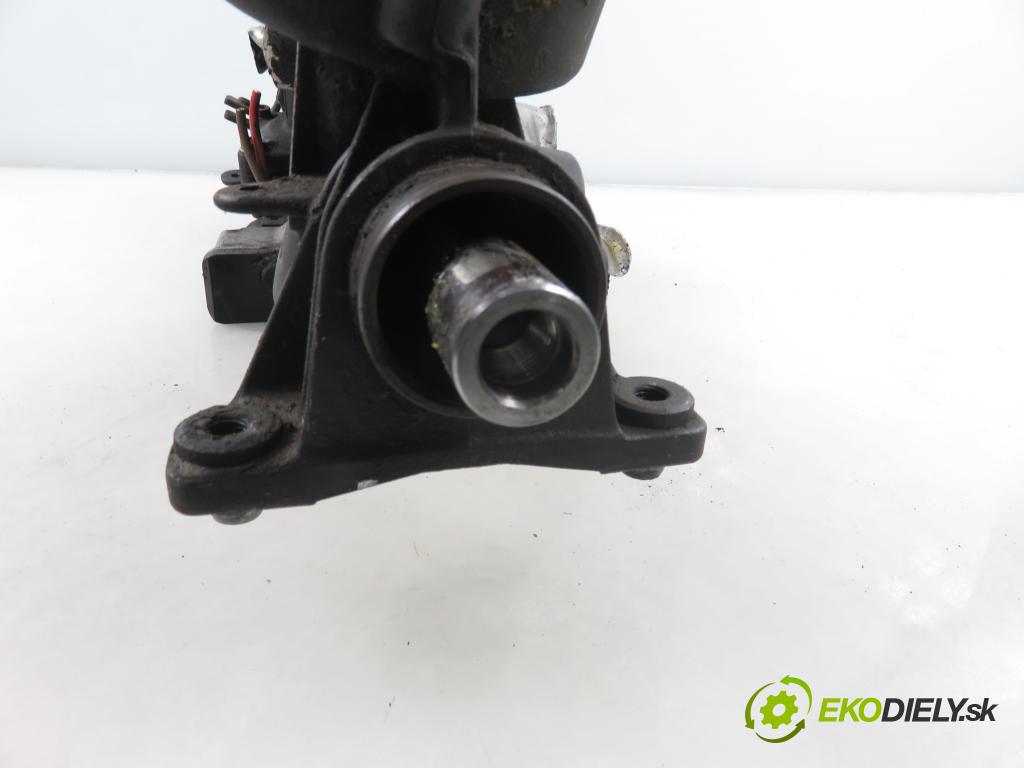 VW CADDY III Variant (2KB, 2KJ, 2CB, 2CJ) KOMBIVAN 2007 77,00 1.9 TDI PD 105 1896,00 řízení ZE posilovačem 1K1423055E ; 1K1909144L ; 7805277252