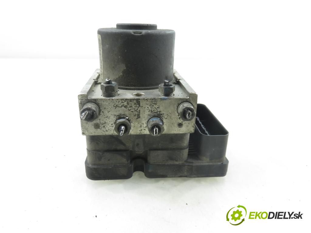 FORD FOCUS II (DA_, HCP) HB 2005 80,00 1.6 TDCi - G8DD 1560,00 pumpa ABS 10097001103 ; 10020700524 (Pumpa ABS)