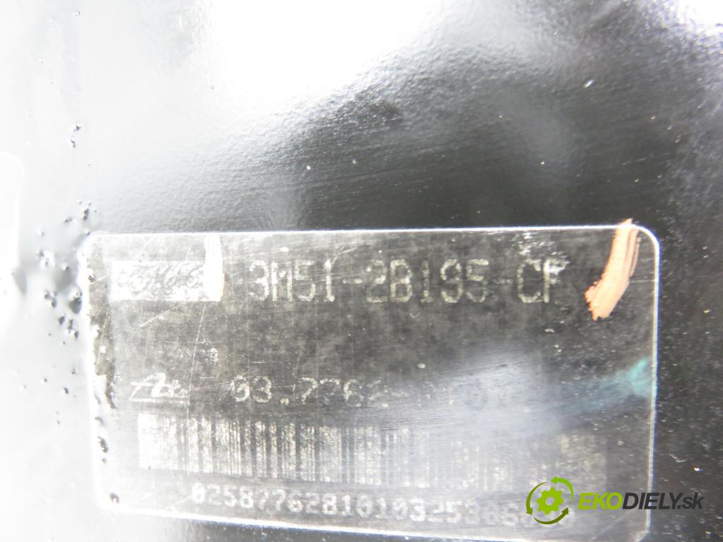 FORD FOCUS II (DA_, HCP) HB 2005 80,00 1.6 TDCi - G8DD 1560,00 Posilovač 3M512B195CF (Servočerpadlo)