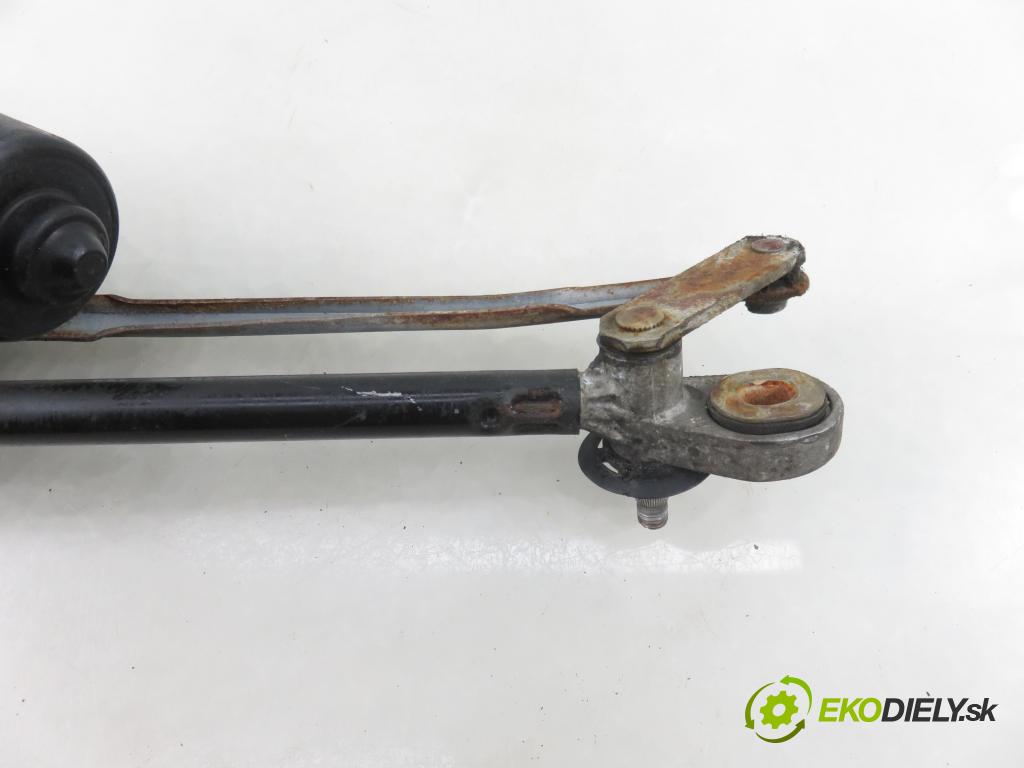 HYUNDAI SONATA IV (EF) SEDAN 2004 96,00 2.0 1997,00 Motorček stieračov